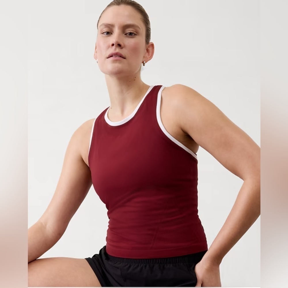 Athleta Momentum Seamless High Neck Crop Tank, NWT, Size XL